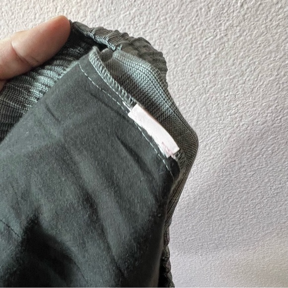 R13 Womens Baggy Long Short Grey Plaid  Wool Blend Size Large - Picture 10 of 12